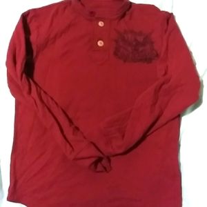 Man's shirt color red